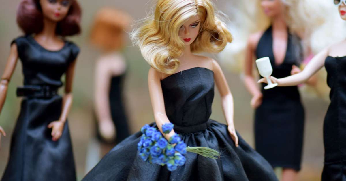 barbie doll funeral