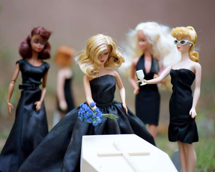 barbie funeral playset