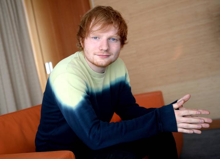 Ed Sheeran pose